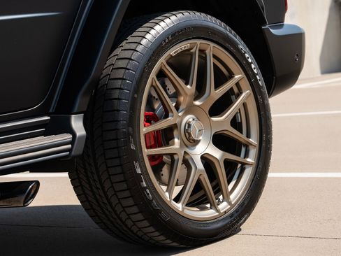 Used 2025 Mercedes-Benz G 63 AMG 4MATIC image 11