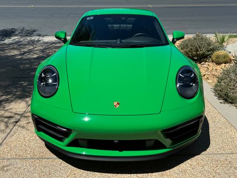 Used 2023 Porsche 911 Coupe image 2