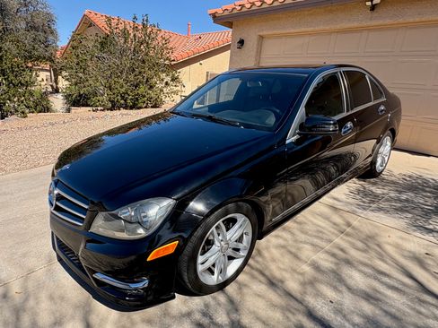 Used 2014 Mercedes-Benz C 250 Sedan image 2