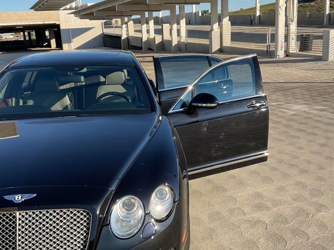 Used 2012 Bentley Flying Spur Flying Spur image 5