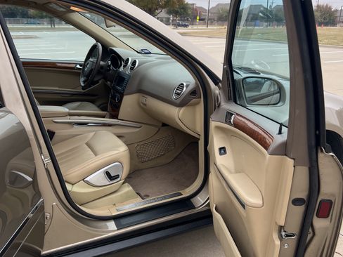 Used 2008 Mercedes-Benz ML 350 4MATIC image 8