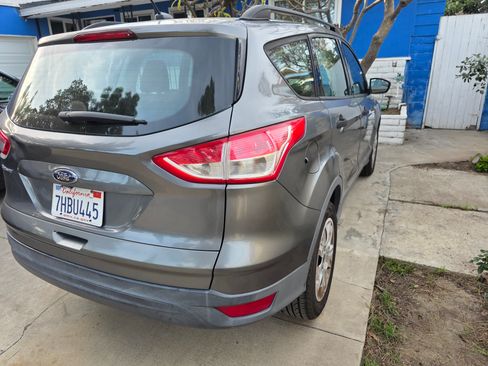 Used 2014 Ford Escape S image 4