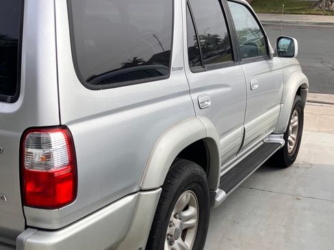 Used 2001 Toyota 4Runner Limited image 5