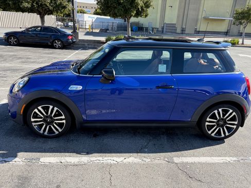 Used 2020 MINI Cooper S FWD image 8