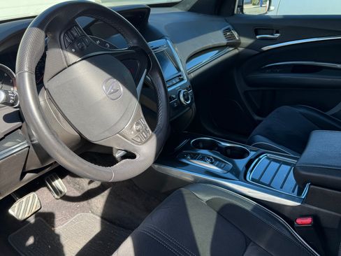 Used 2020 Acura MDX A-Spec image 12