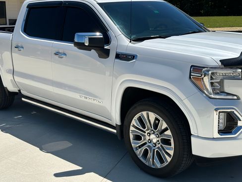 Used 2021 GMC Sierra 1500 Denali w/ Denali Ultimate Package AWD/4WD image 4