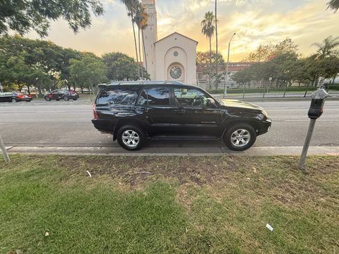 Used 2004 Toyota 4Runner Sport image 8