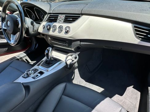Used 2015 BMW Z4 sDrive28i image 21