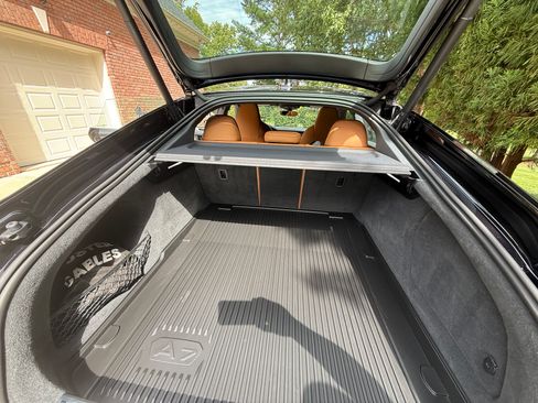 Used 2025 Audi RS 7 Performance w/ Matte Carbon Package image 16