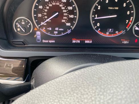 Used 2009 BMW 750Li image 2