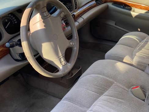 Used 2000 Buick Le Sabre Custom w/ Prestige Opt Pkg image 5