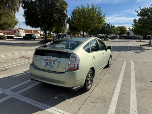Used 2007 Toyota Prius Touring image 8