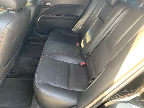 Used 2011 Ford Fusion SEL w/ 302A Rapid Spec Order Code image 15