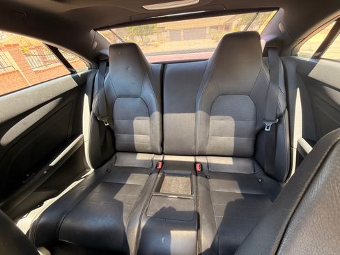 Used 2014 Mercedes-Benz E 350 4MATIC Coupe image 10