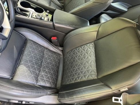 Used 2018 Nissan Maxima Platinum FWD image 15