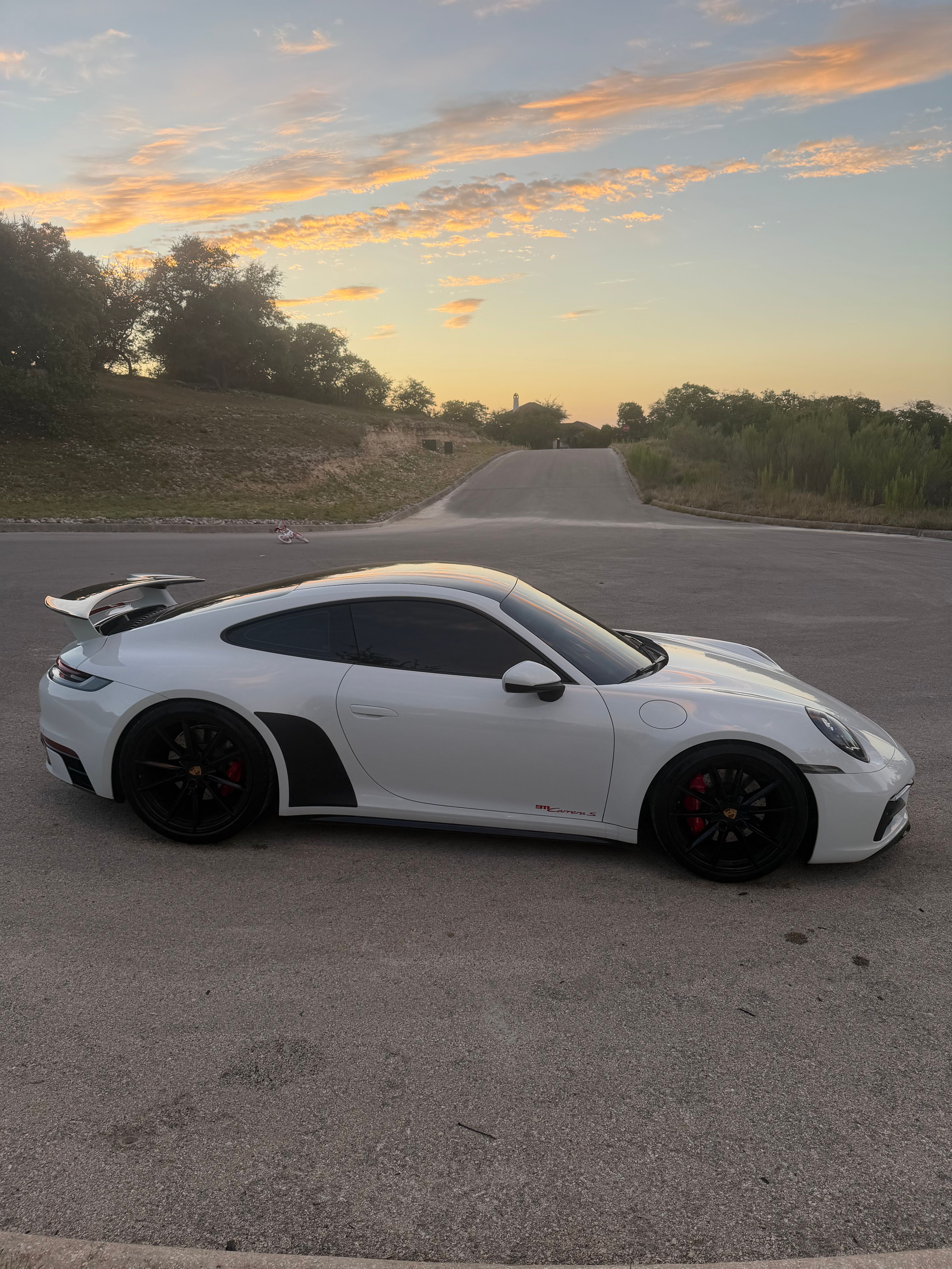 Used 2022 Porsche 911 Carrera S RWD image 10