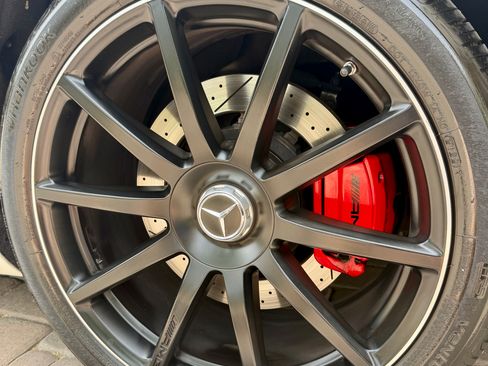 Used 2017 Mercedes-Benz S 63 AMG 4MATIC Cabriolet image 25