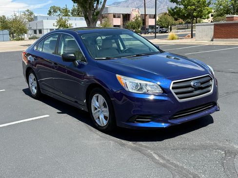 Used 2017 Subaru Legacy 2.5i AWD/4WD image 4