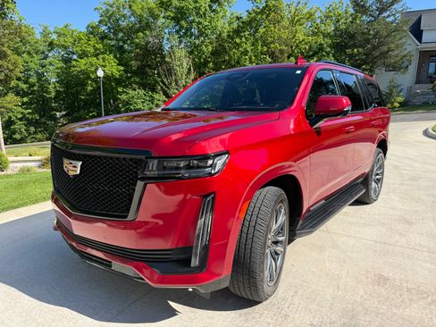 Used 2021 Cadillac Escalade Sport AWD/4WD image 1