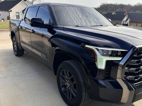 Used 2023 Toyota Tundra Platinum image 8