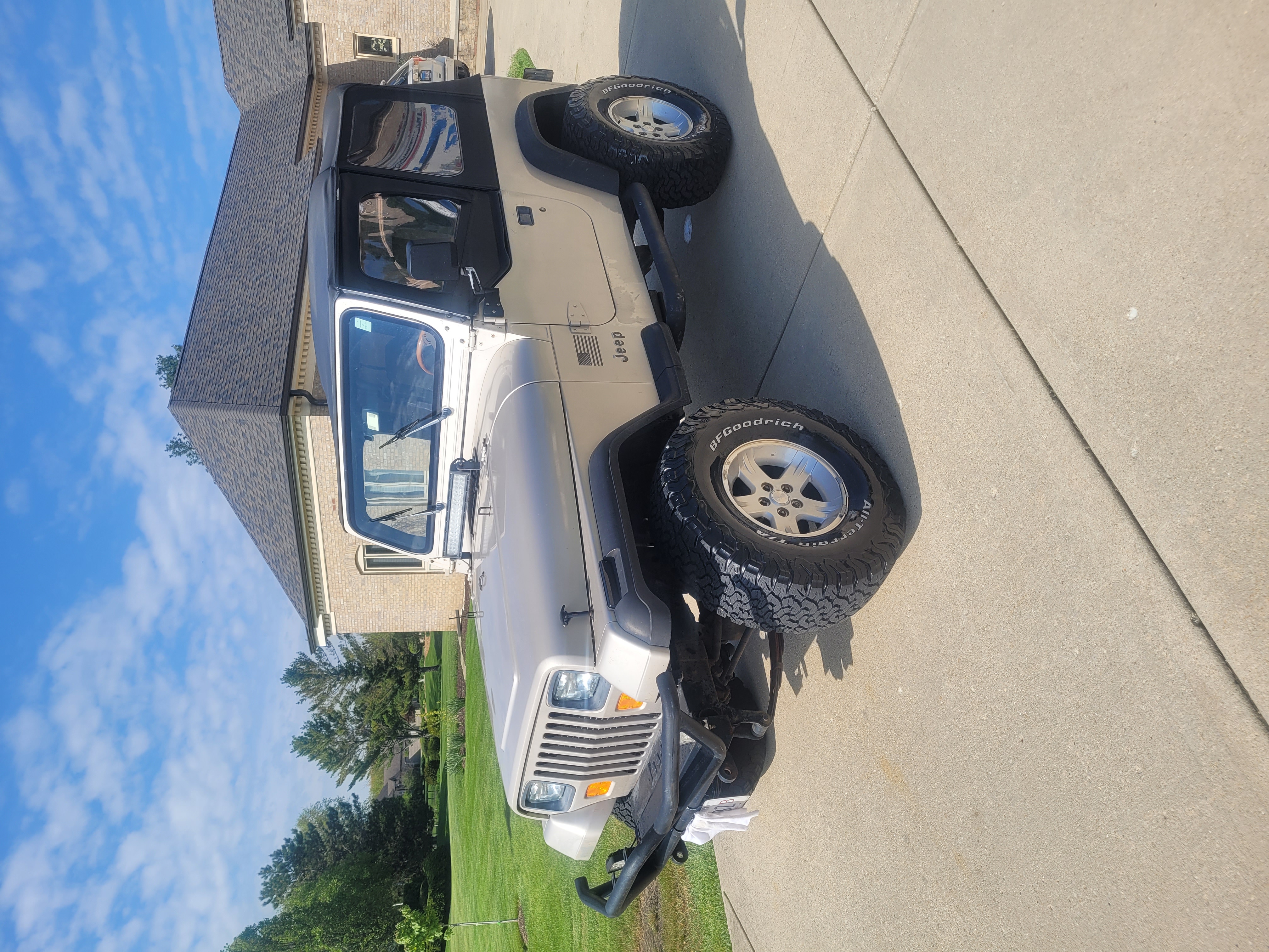 Used 1995 Jeep Wrangler SE AWD/4WD image 1