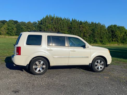 Used 2013 Honda Pilot Touring image 6