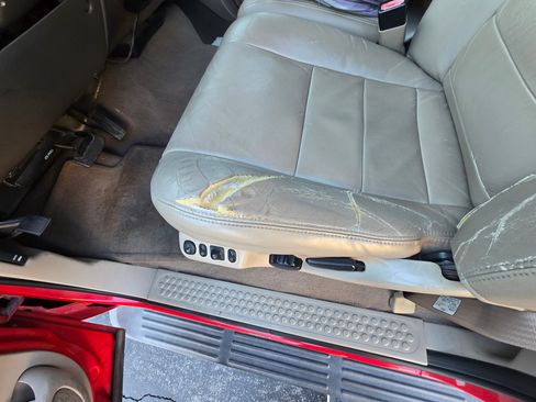 Used 2003 Ford F350 Lariat image 17