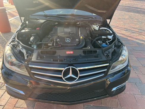 Used 2014 Mercedes-Benz C 250 Sedan image 20