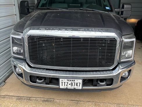 Used 2016 Ford F250 XL w/ Power Equipment Group image 5