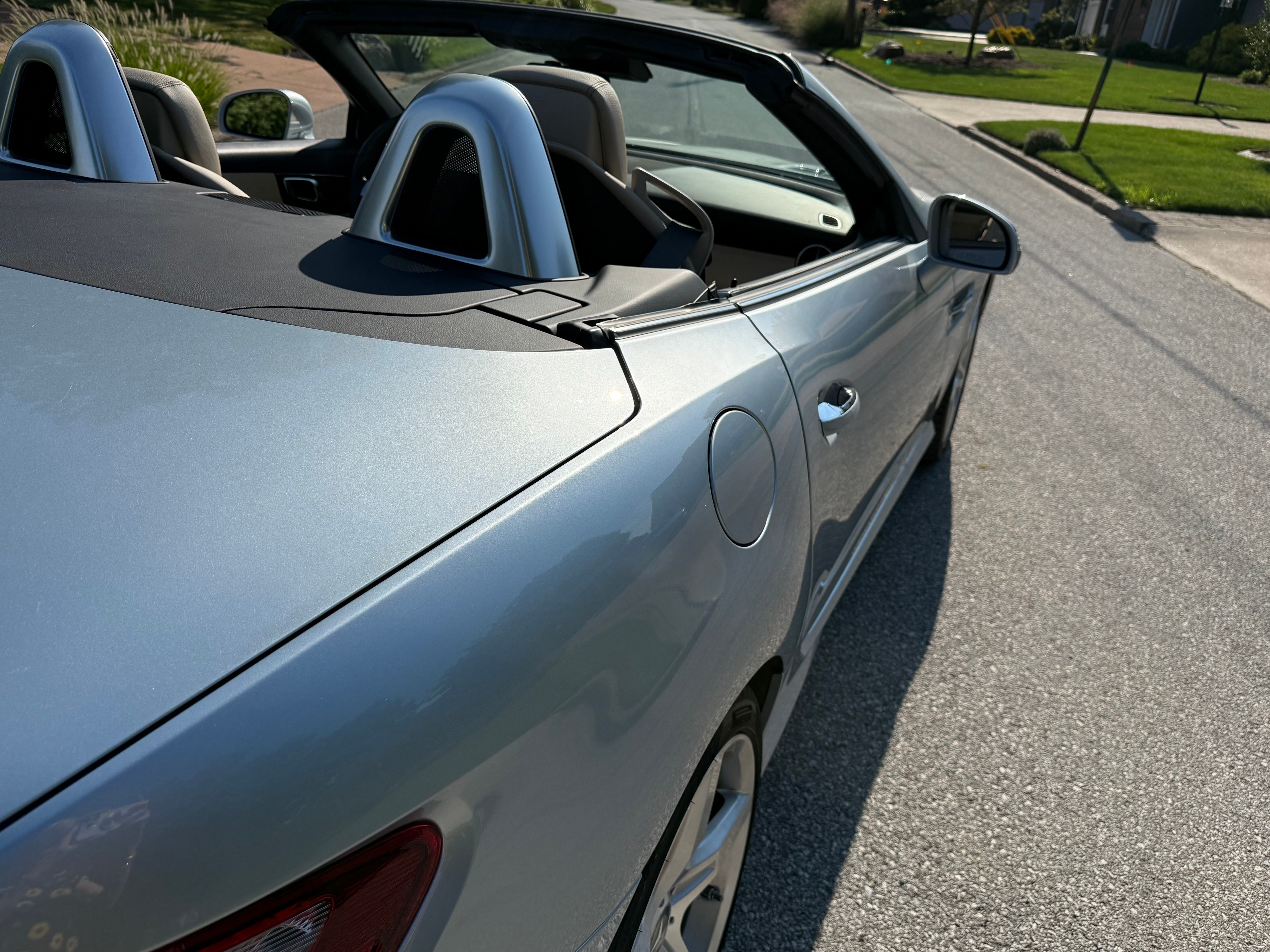 Used 2014 Mercedes-Benz SLK 350 image 8