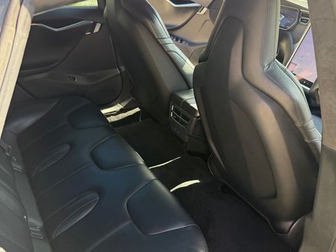 Used 2017 Tesla Model S 75 image 21