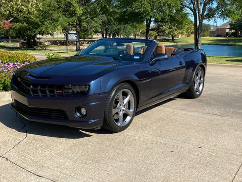 Used 2013 Chevrolet Camaro SS w/ RS Package image 18