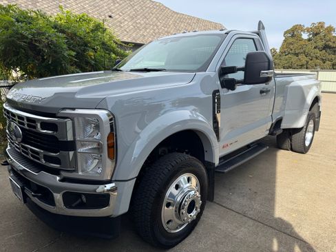 Used 2025 Ford F450 XLT w/ 360-Degree Camera Package AWD/4WD image 4