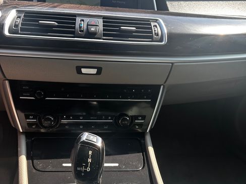 Used 2013 BMW 535i Gran Turismo RWD image 5