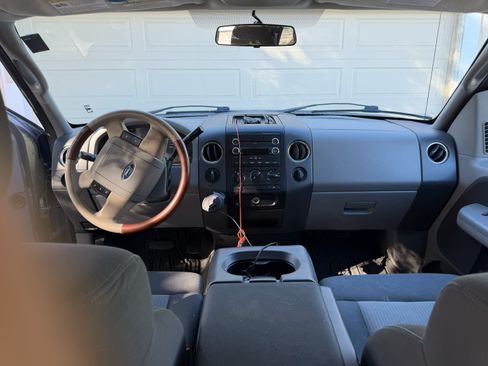 Used 2008 Ford F150 XLT image 2