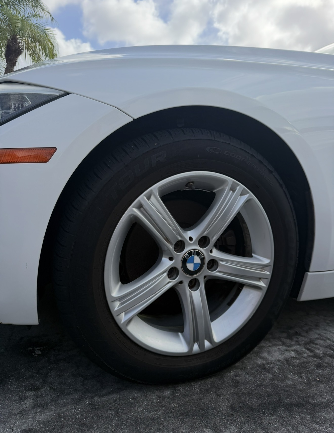 Used 2015 BMW 328i xDrive Sedan AWD/4WD image 16