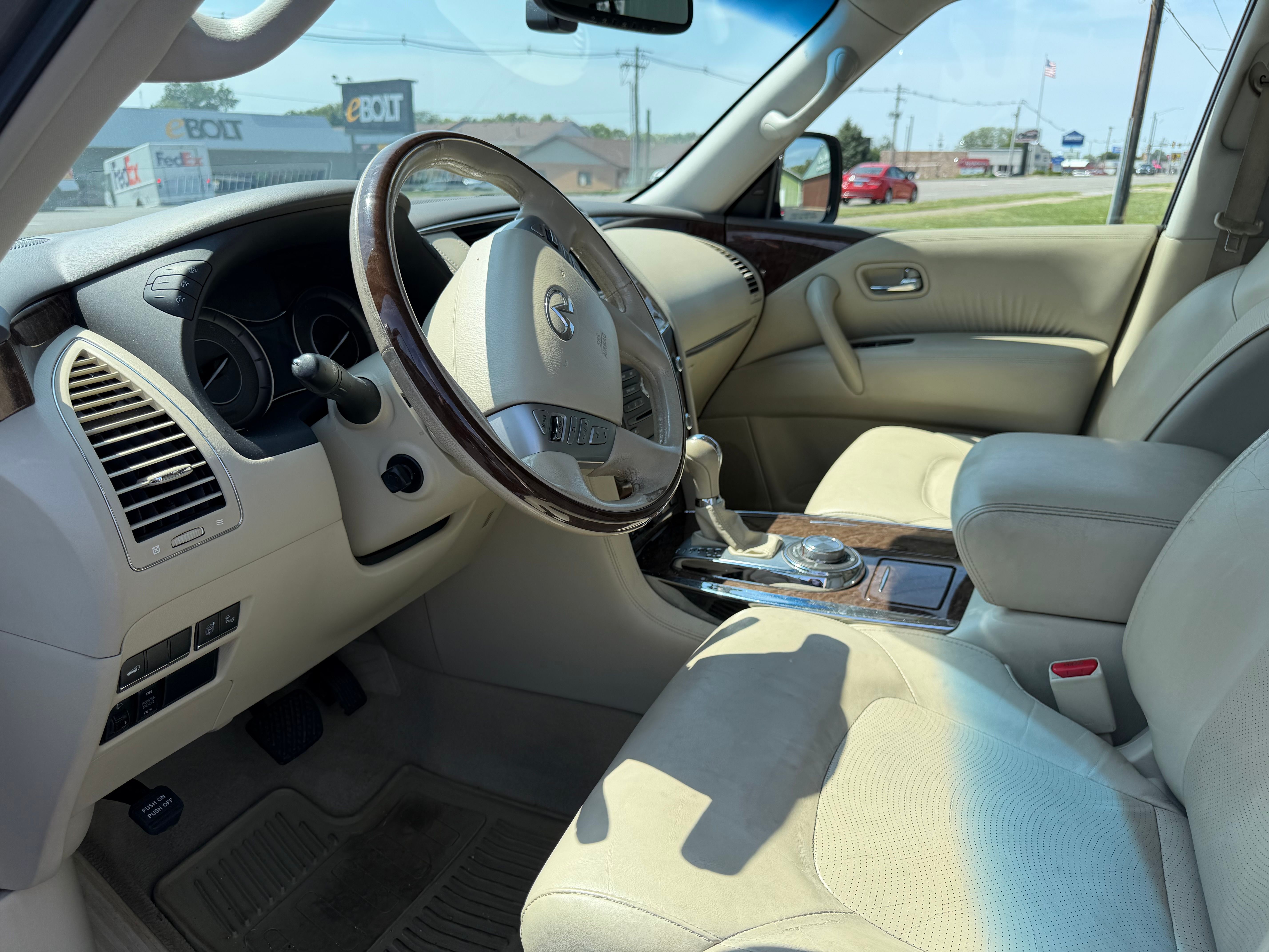Used 2015 INFINITI QX80 4WD w/ 22" Wheel Package image 17