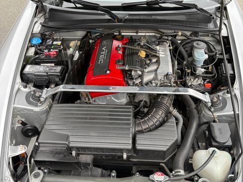 Used 2003 Honda S2000 image 9