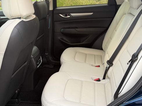 Used 2025 MAZDA CX-5 AWD 2.5 S w/ Preferred Package image 11