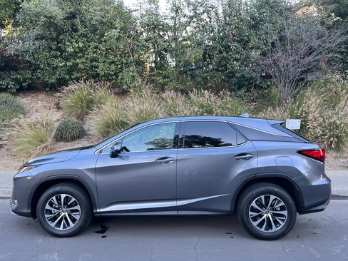 Used 2021 Lexus RX 350 FWD w/ Accessory Package image 2