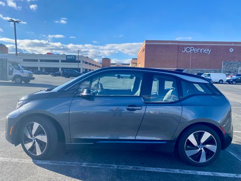 Used 2019 BMW i3 image 5