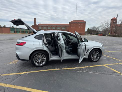 Used 2019 BMW X4 xDrive30i image 21
