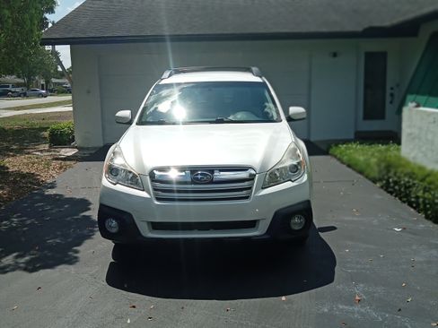 Used 2013 Subaru Outback 2.5i Premium w/ Popular Pkg 1A image 12