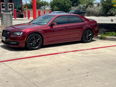 Used 2023 Chrysler 300 C