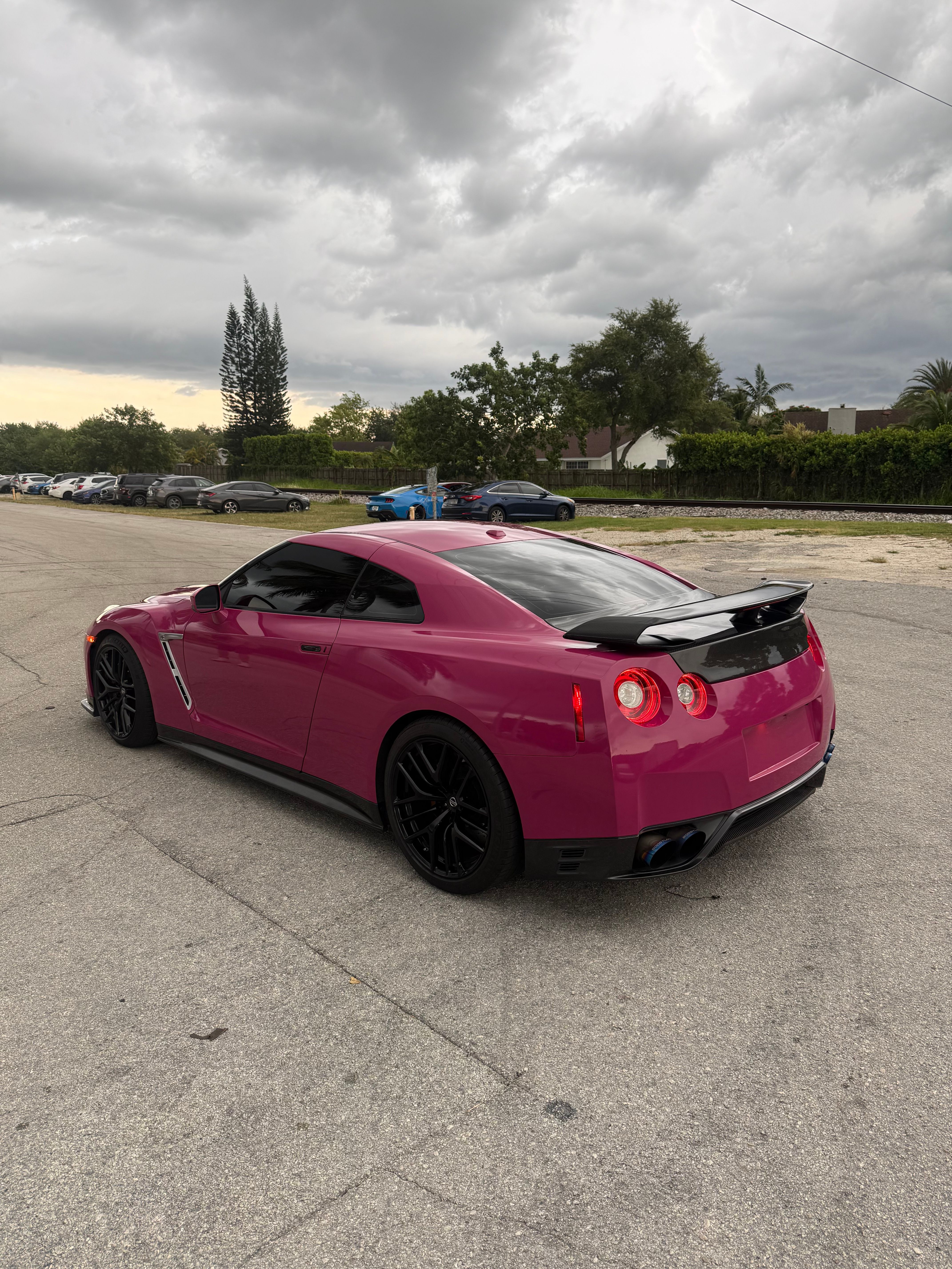 Used 2015 Nissan GT-R Premium AWD/4WD image 8