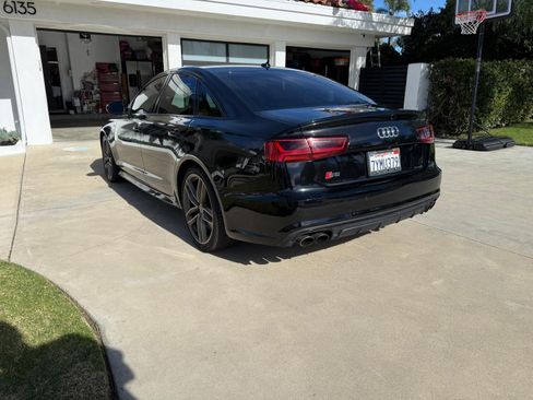Used 2017 Audi S6 Premium Plus w/ Driver Assistance Package image 4