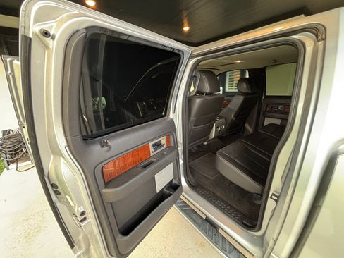 Used 2010 Ford F150 Lariat image 15