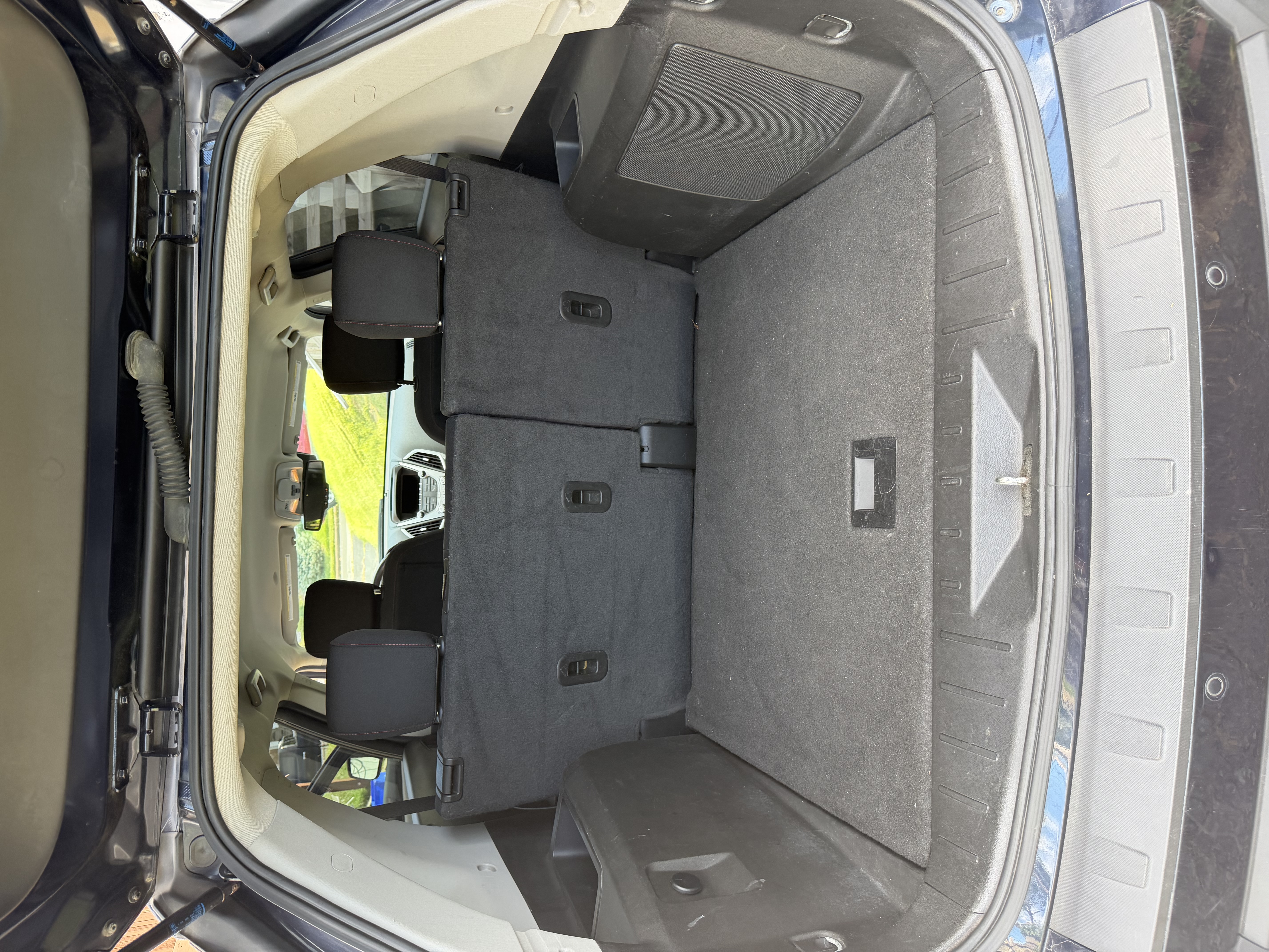 Used 2015 GMC Terrain SLE w/ Safety Package AWD/4WD image 15