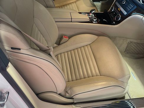 Used 2019 Mercedes-Benz SL 450 image 6