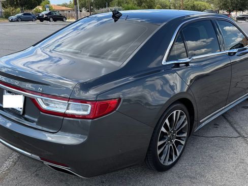 Used 2020 Lincoln Continental Reserve w/ Luxury Package AWD/4WD image 5